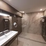Univers 클루지나포카