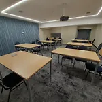 Univers 4* 클루지나포카