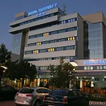 Univers 4* Cluj-Napoca