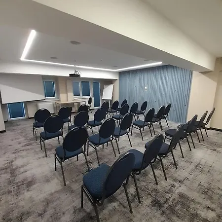 Hotel Univers 4*