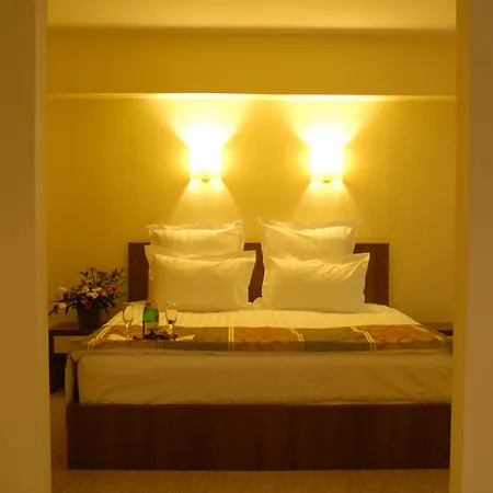 Hotel Univers 4*