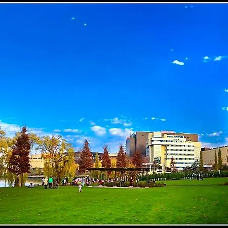 Hotel Univers