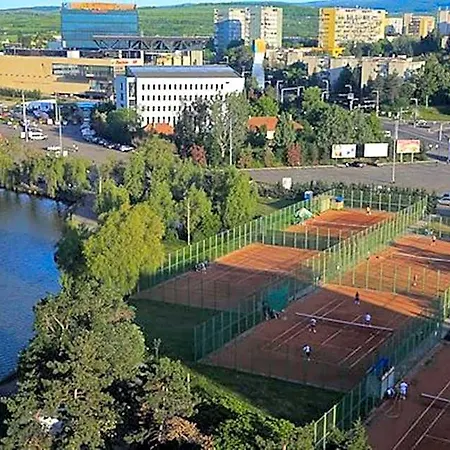 Univers 4* Cluj-Napoca
