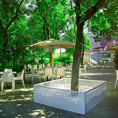 Univers Hotel