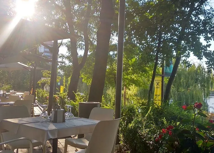 Univers 4* Cluj-Napoca