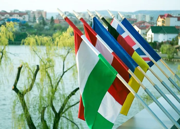 Univers 4* Cluj-Napoca